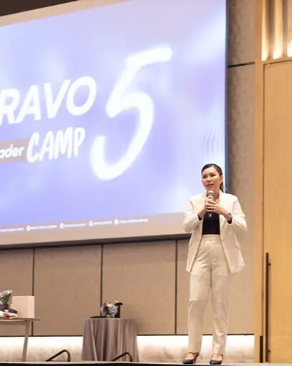 dr-yaowalak-semathong-trading-workshop-thailand.jpg